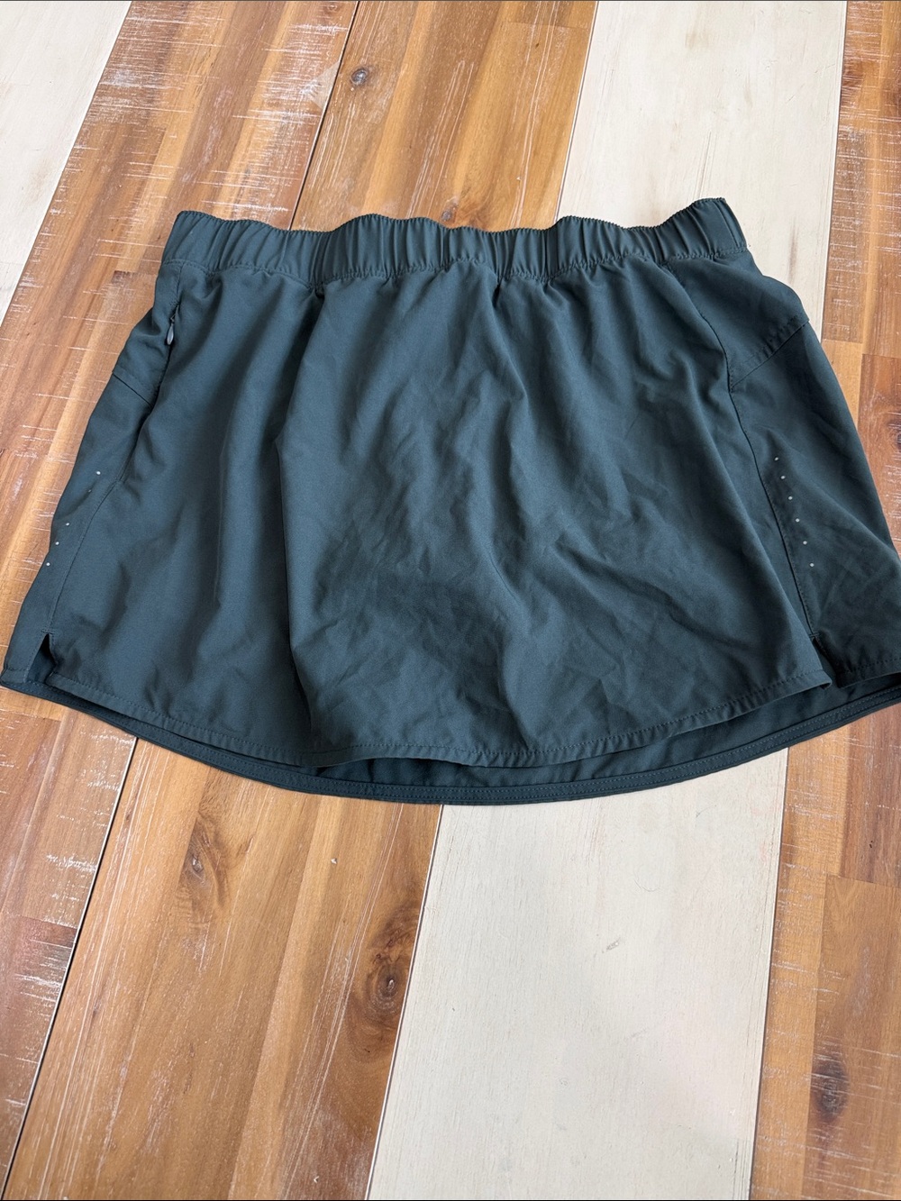 NWOT. Old Navy Black Circle Skirt with Elastic Waist